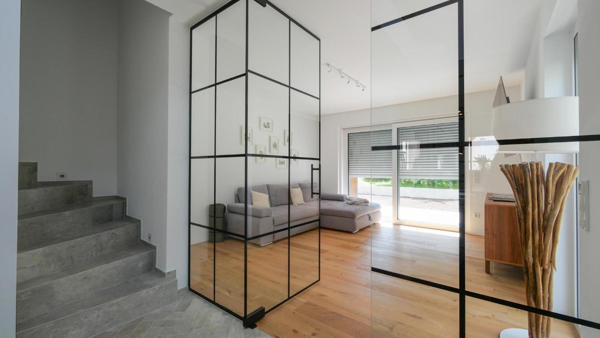 Eleganter Neubau-Luxus In Paderborn & Stilvoller Rueckzugsort Fuer Bis Zu 9 Gaeste Exterior foto